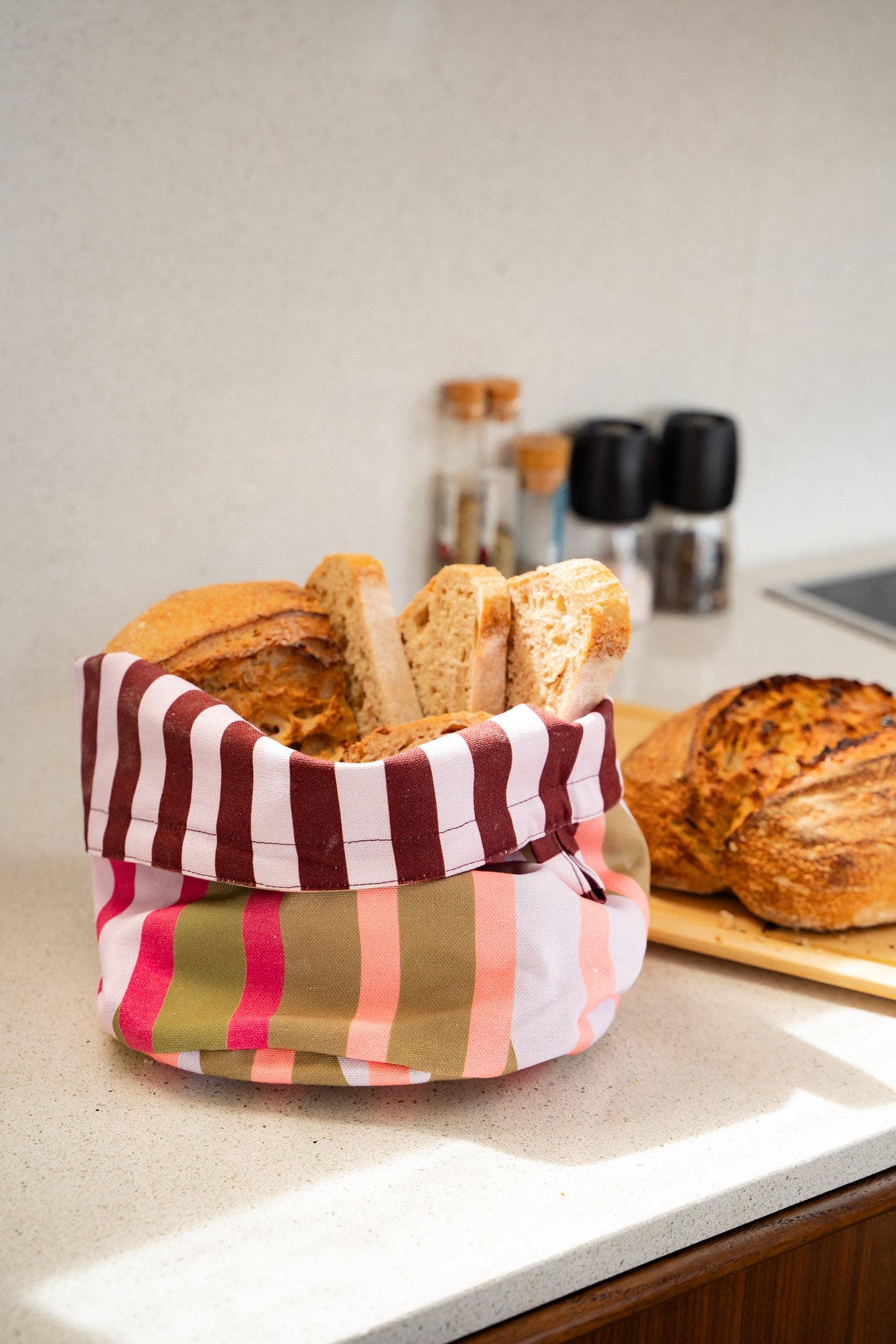 Bread basket