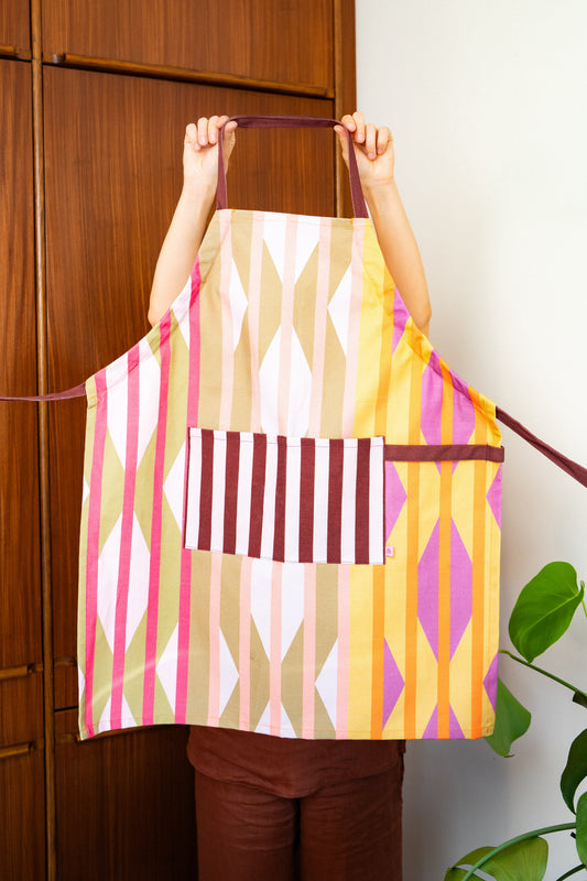 Kitchen Apron — Dragojla